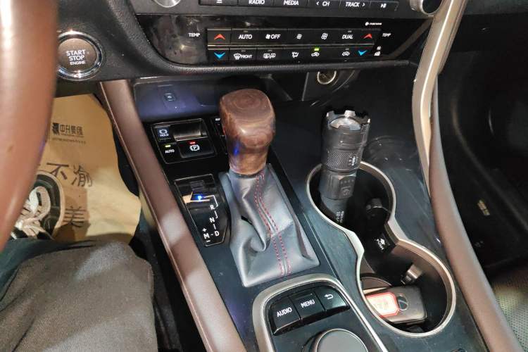 Used Lexus RX 2016 300 4x4 Elegant Edition China V-standard