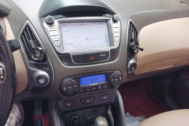 Used Hyundai ix35 2013 2.0L Automatic 2WD Comfort GL China IV Standard