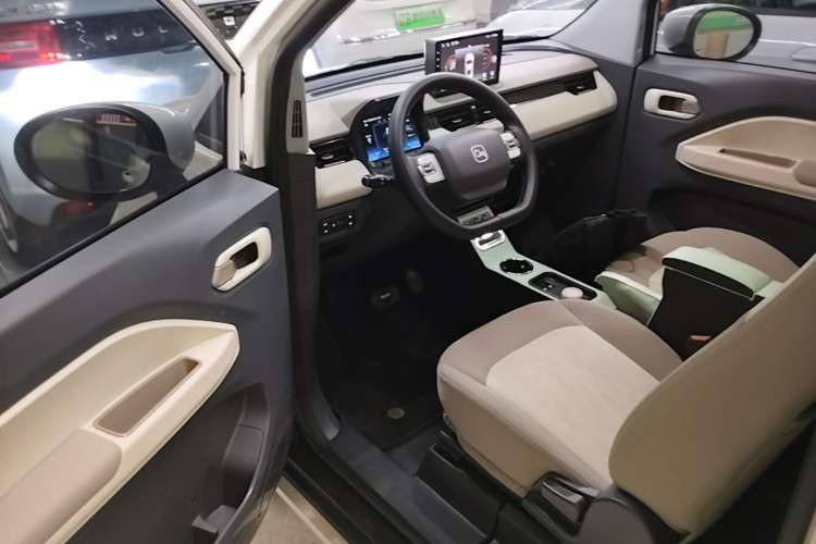 Used Chery QQ Ice Cream 2025 155km Sundae Edition