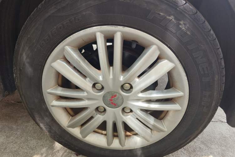 Used Wuling Hongguang 2015 1.5L S1 Standard China V-Emission Standards