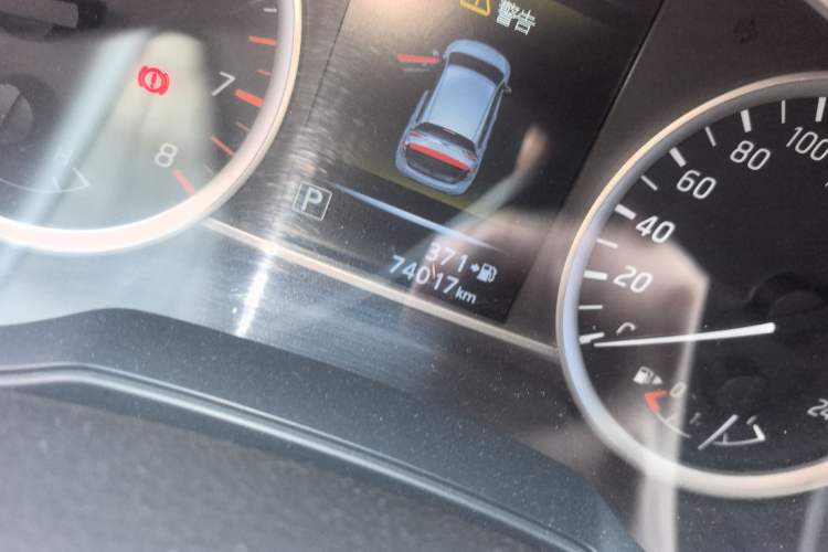 Used Nissan Tiida 2020 1.6L CVT Smart Drive Edition Odometer Close Up