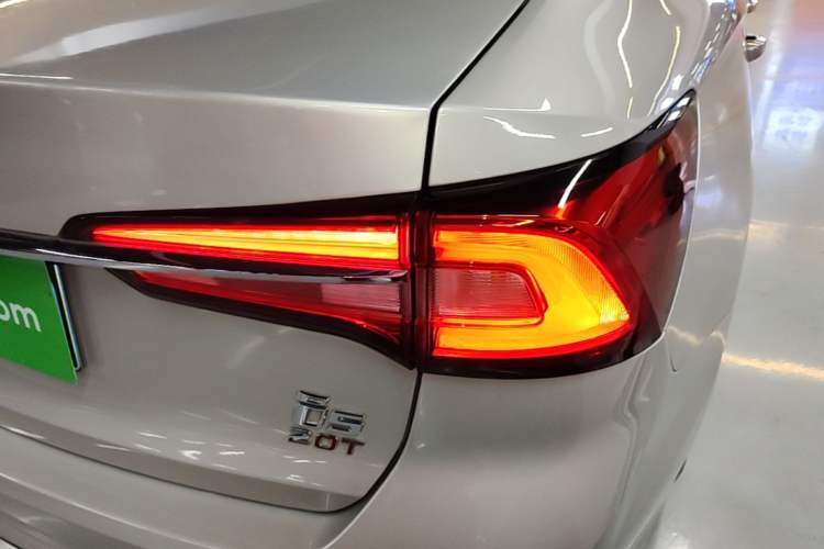 Used Roewe i5 2019 1.5L Automatic 4G Connected Linghao Flagship Edition
