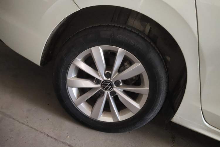 Used Volkswagen Bora 2021 1.5L Automatic Comfort Smart Connect Edition Exterior 3