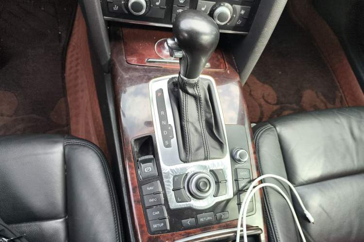 Used Audi A6L 2010 2.4L Comfort Edition
