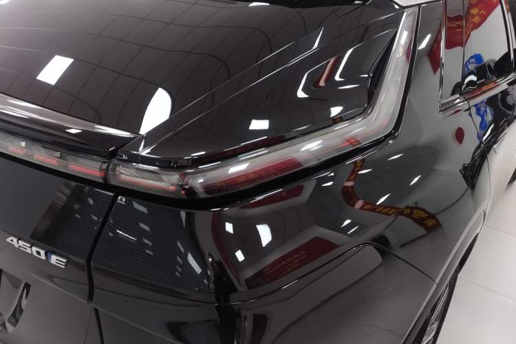 Used Cadillac LYRIQ 2022 Rear-Drive Long-Range Prestige Edition
