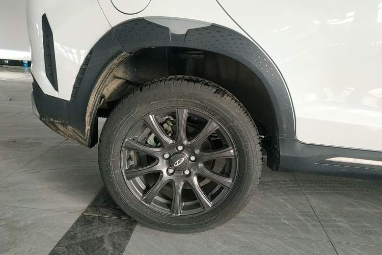 Used Chery Tiggo 3X 2023 1.5L Manual Fashion Edition Right Rear Wheel Hub