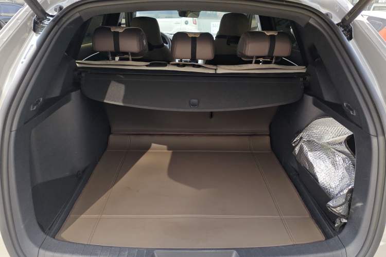 Used BYD Song PLUS New Energy 2025 DM-i 112KM Prestige Model Trunk