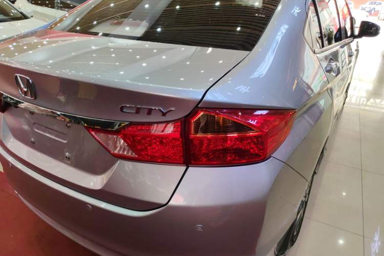 Used Honda City 2018 1.5L CVT Comfort Version
