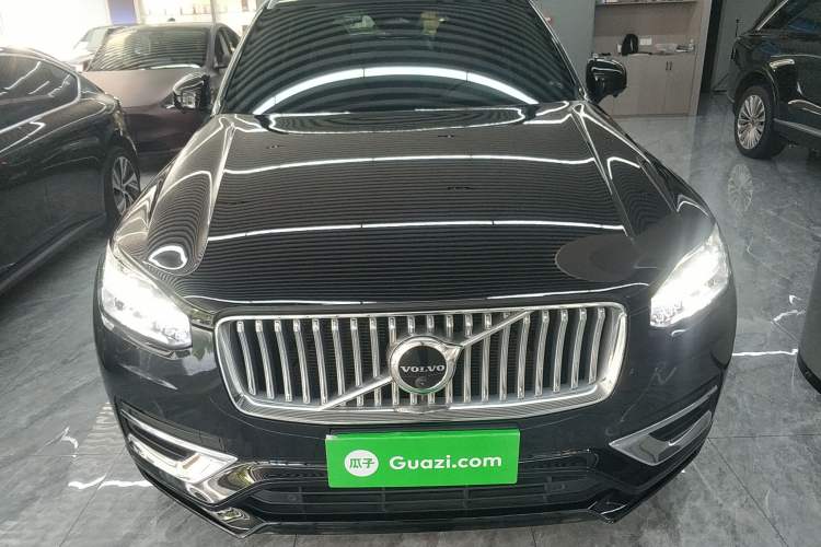 Used Volvo XC90 2023 B5 SmartDrive Luxury Edition 5 Seats