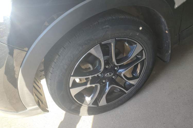 Used Soueast DX7 2015 1.5T Manual Elite Model