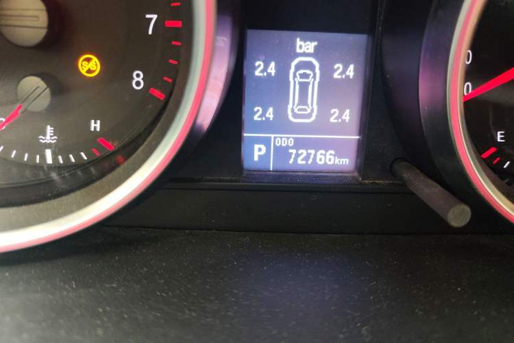 Used Haval M6 2017 1.5T Automatic Two-Wheel Drive Prestige Model
