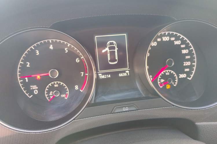 Used Volkswagen Golf Sportsvan 2016 230TSI Automatic Trend Edition