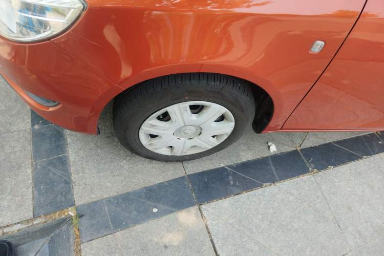 Used Skoda Fabia 2014 1.4L Automatic Crystal Edition
