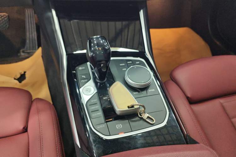 Used BMW 3 Series 2021 Second Facelift 320Li M Sport Package
