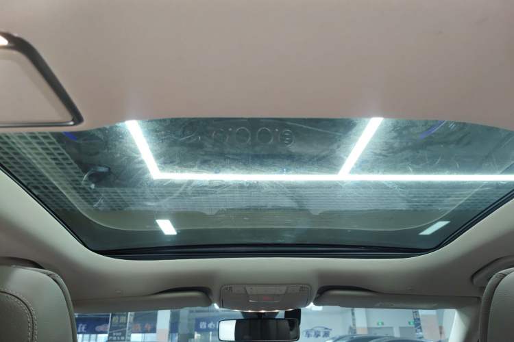 Used Mercedes-Benz E-Class 2022 Revised Version E 300 L Fashion Edition Headliner