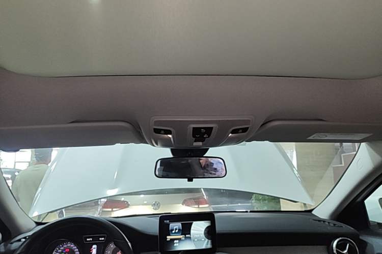 Used Mercedes-Benz GLA 2016 GLA 200 Fashion Model Headliner