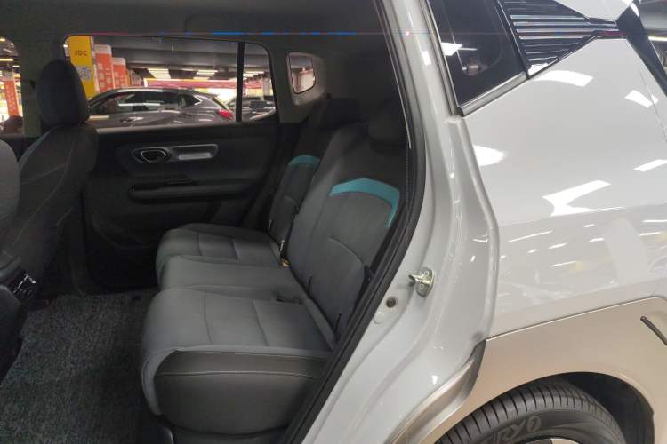 Used AION Y 2022 Plus 70 Enjoy Edition