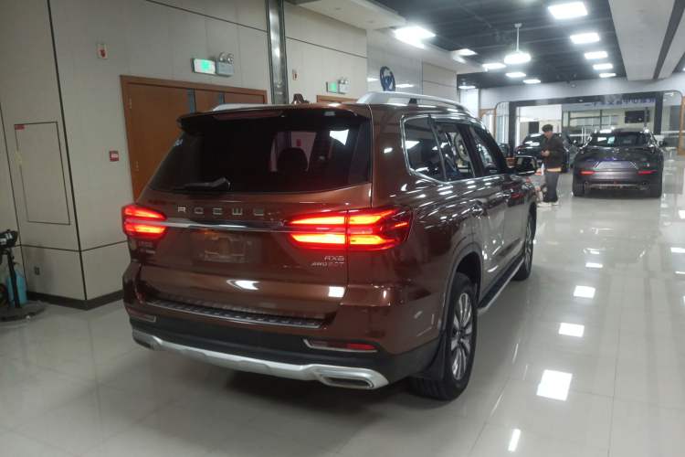 Used Roewe RX8 2018 30T Smart Connectivity Four-Wheel Drive Flagship Edition