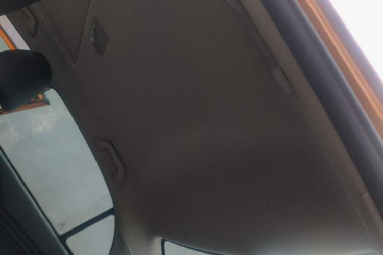 Used BYD Qin New Energy 2014 1.5T Cool Black Knight Flagship Model Headliner