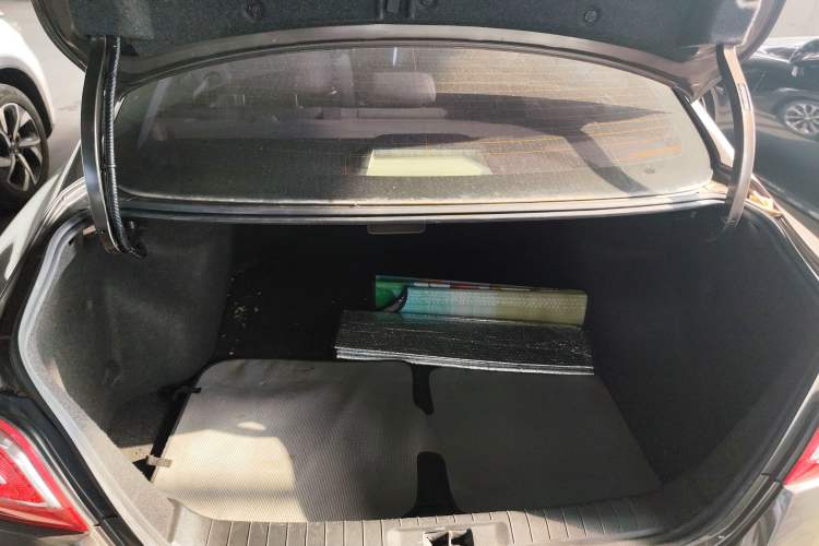 Used Nissan Teana 2014 Duke 2.5L XV Glory Edition