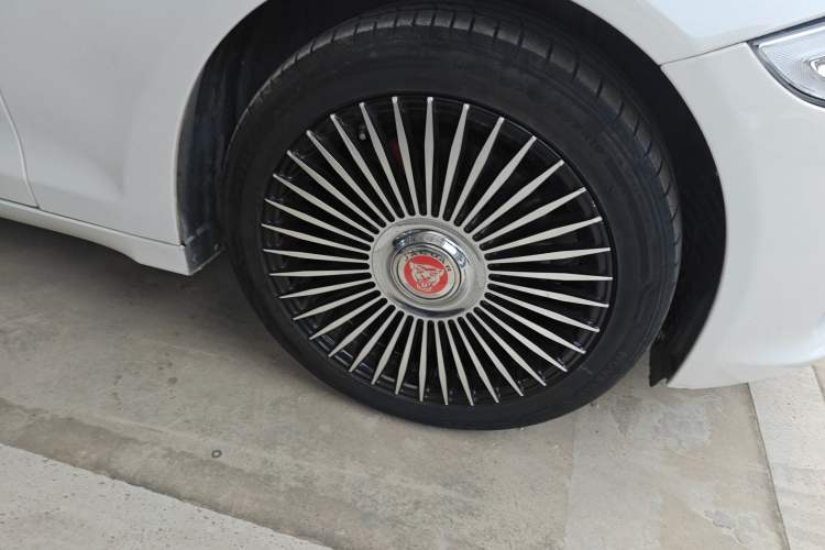 Used Jaguar XJ 2012 XJL 3.0 Panoramic Business Edition