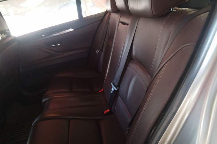 Used BMW 5 Series 2014 525Li Luxury Design Package
