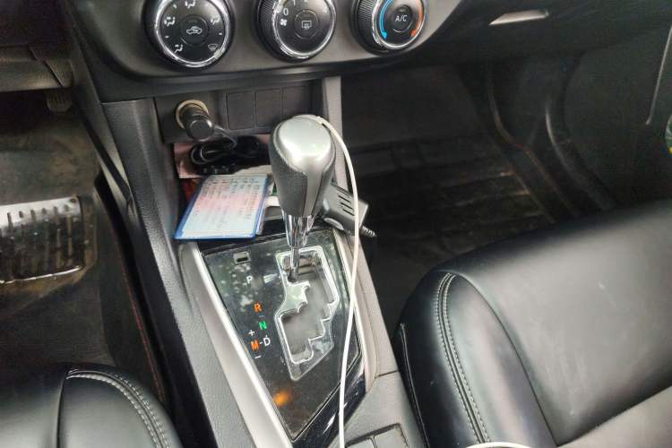 Used Toyota Levin 2014 1.6G CVT Elite Edition Gear Lever