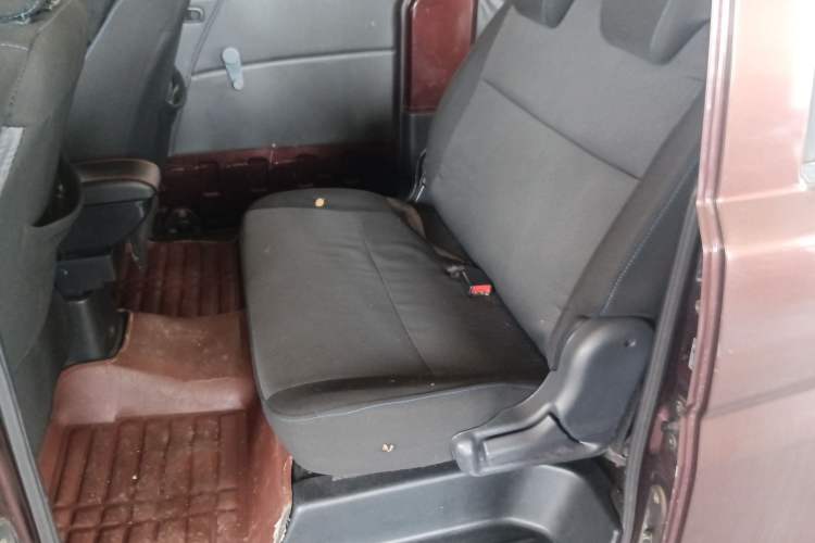 Used CHANGAN KAICHENG Ounuo S 2014 1.5L Base Version
