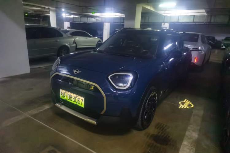 Used MINI Electric ACEMAN 2024 SE Artist