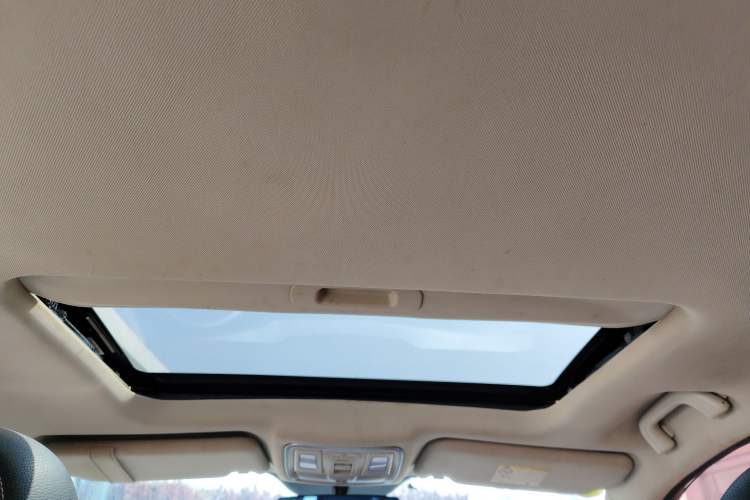 Used Geely Auto Vision X6 2016 1.8L Manual Luxury Model