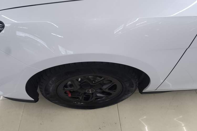 Used BYD Seal 05 DM-i 2025 DM-i Smart Drive 55KM Luxury Model Exterior 4