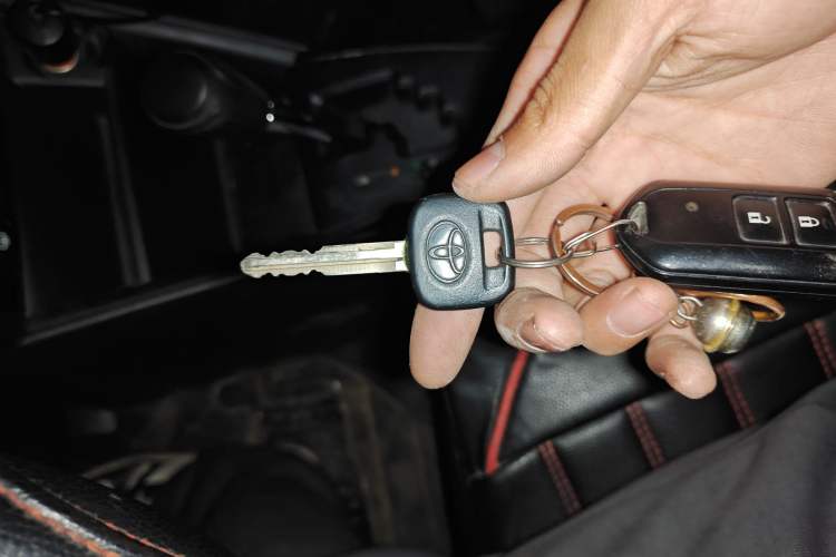 Used Toyota YARiS L Zhi Xuan 2016 Revised 1.5E CVT Charming Edition
