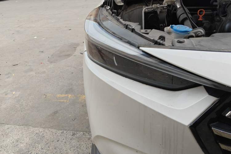 Used Honda XR-V 2023 1.5L CVT Thermal Edition Right Front Headlight