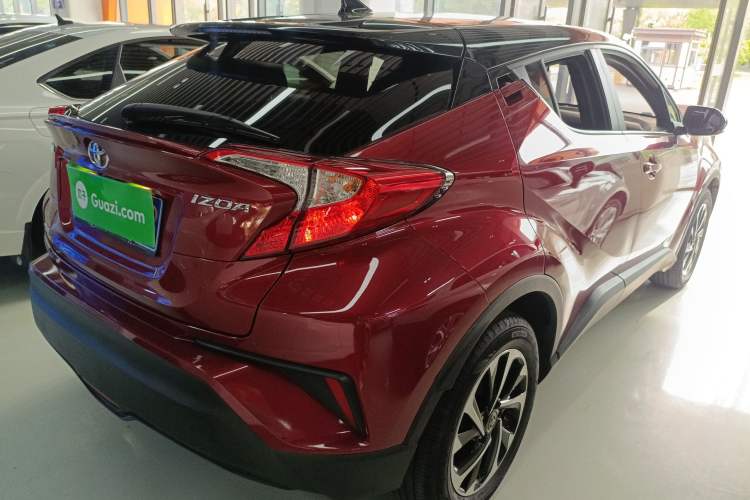 Used Toyota IZOA 2018 2.0L Yichi Version China VI Standard Rear Right 45 Deg