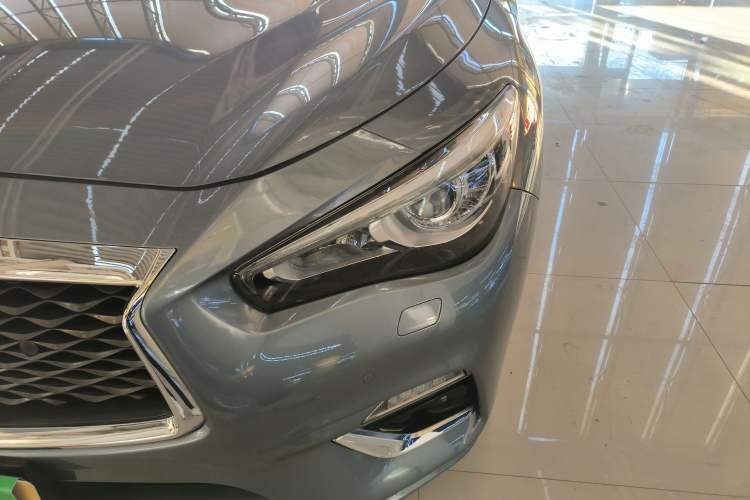 Used Infiniti Q50L 2018 2.0T Enjoyment Version China V Standard