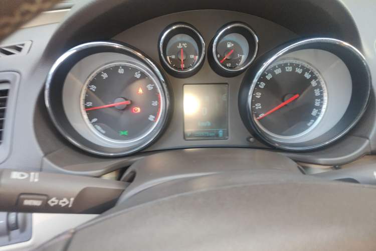 Used Buick Regal 2012 2.0L Luxury Edition
