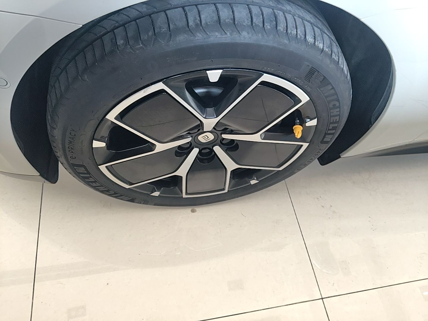 Xiaomi Auto SU7 2024 Rear-Drive Long-Range Intelligent Driving Version — снимка 10