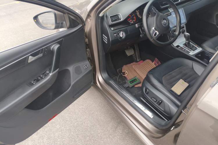 Used Volkswagen Magotan 2015 1.8TSI Luxury Model Driver Seat