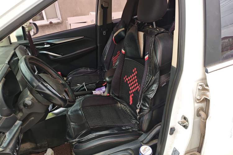 Used JAC Group Refine R3 2018 1.6L Manual Luxury Sunroof Model