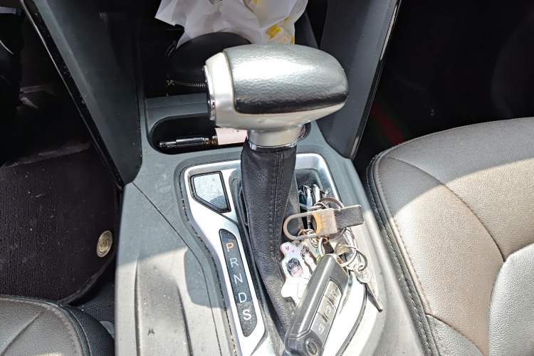 Used GAC Trumpchi GS4 2017 200T G-DCT Two-Wheel Drive Elite Edition
