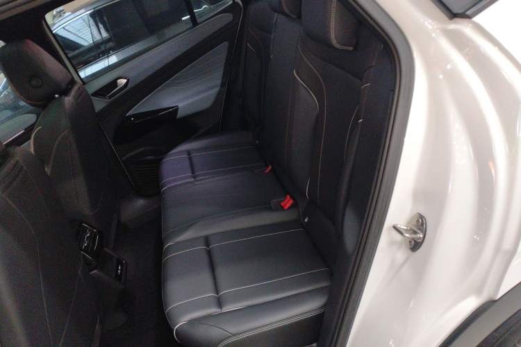 Used Volkswagen ID.4 X 2024 Pure & Smart Edition