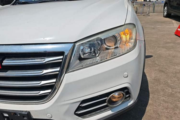 Used Haval H6 2015 Sport Edition 1.5T Automatic Two-Wheel Drive Luxury Model
