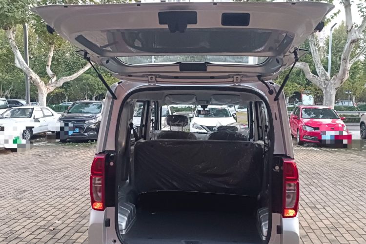 Used Wuling Zhiguang New Energy 2025 Model 305km Ambitious Edition