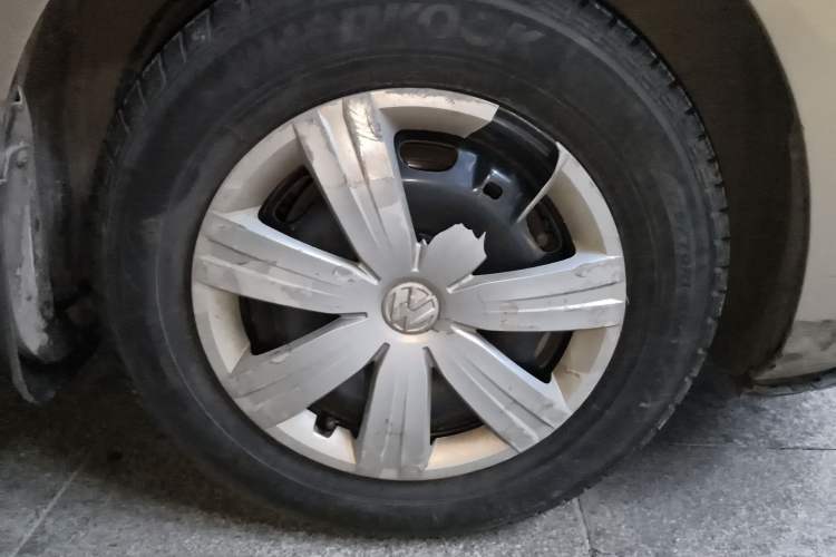 Used Volkswagen Jetta 2015 Value Edition 1.6L Automatic Fashion Version
