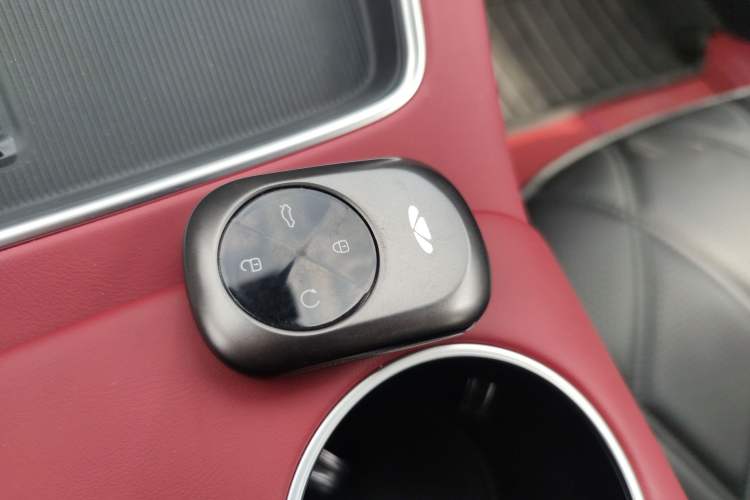 Used Chery Fulwin A9L 2025 Model, Four-Wheel Drive High-Energy Peak Edition
