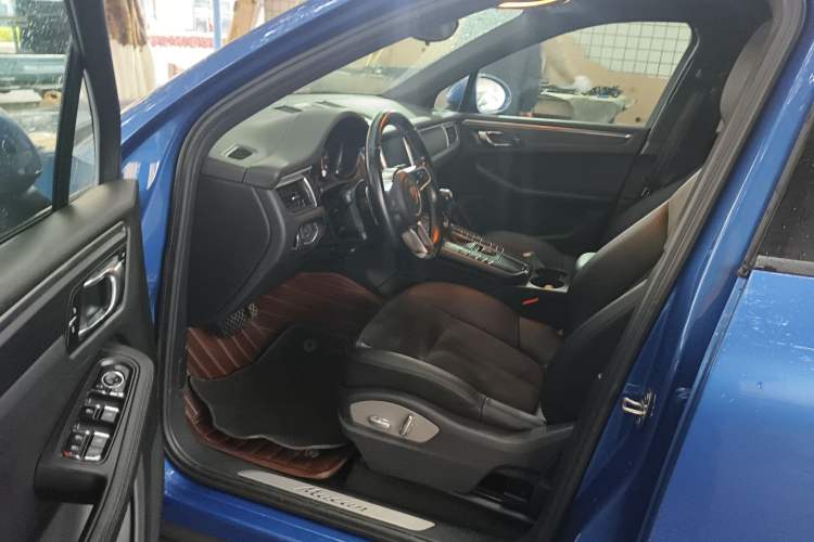 Used Porsche Macan 2017 Macan 2.0T Driver Seat