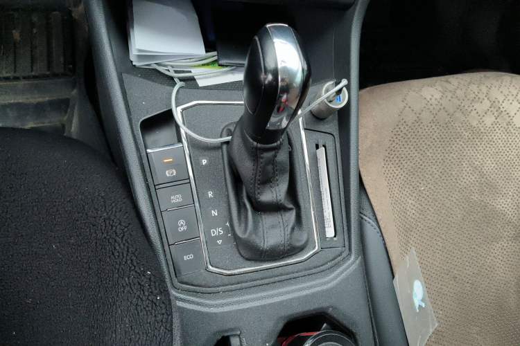 Used Volkswagen Lavida 2021 280TSI DSG Comfort Edition Gear Lever