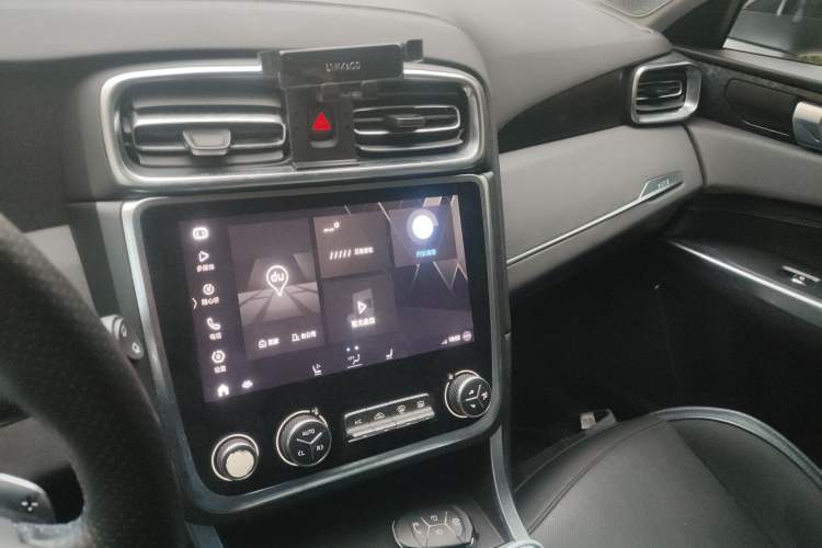 Used Lynk & Co 01 EM-P 2018 1.5T PHEV JingPro National Emission Standard V Audio And AC Panel