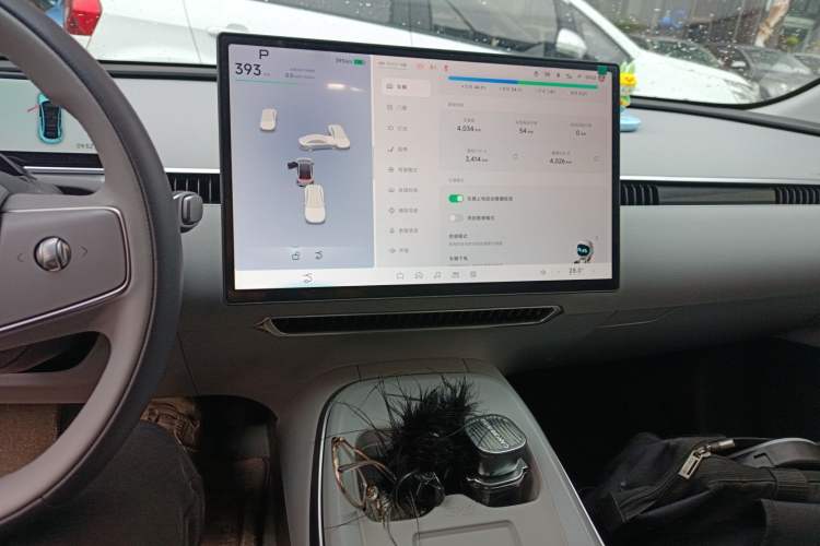 Used XPeng MONA M03 2025 620 Ultra-Long Range Plus Audio And AC Panel