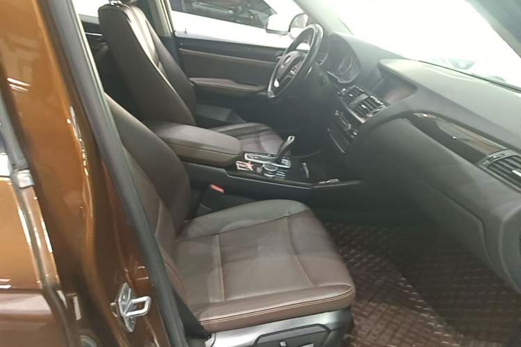 Used BMW X4 2014 xDrive20i X Design Package
